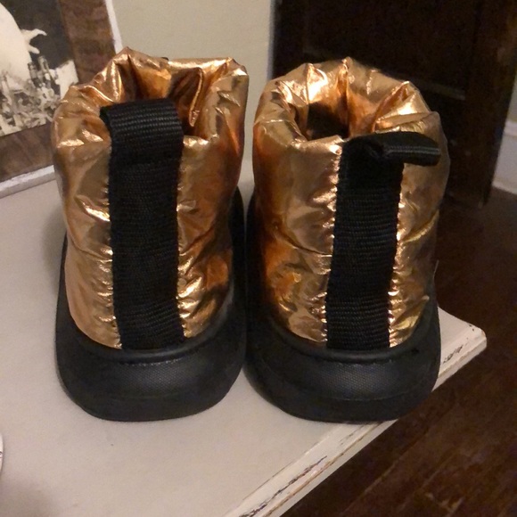 Free People Pillow Talk Metallic Bootie Slippers 39/9 - Picture 6 of 9